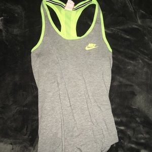 Active Nike tank